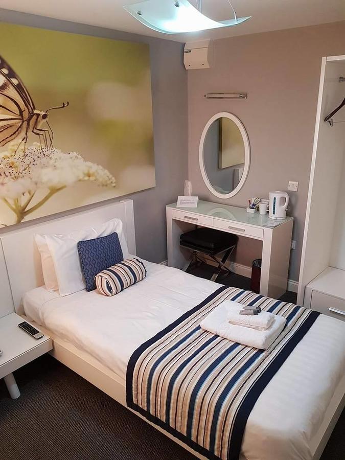 ويموث Riviera Hotel المظهر الخارجي الصورة